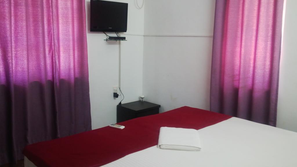 Sugar Plum Macedo Palms Bed & Breakfast Бага Екстериор снимка