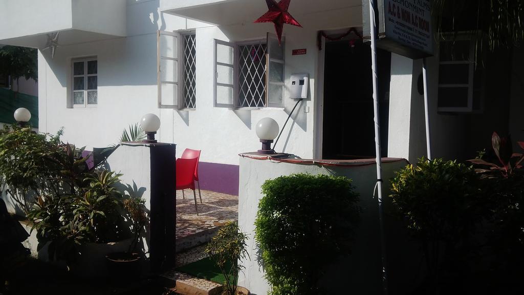 Sugar Plum Macedo Palms Bed & Breakfast Бага Екстериор снимка