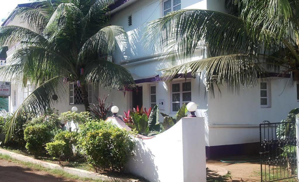 Sugar Plum Macedo Palms Bed & Breakfast Бага Екстериор снимка